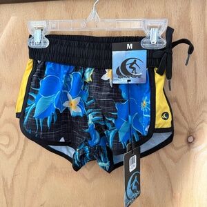 Girls Wave Life Swim Shorts NWT